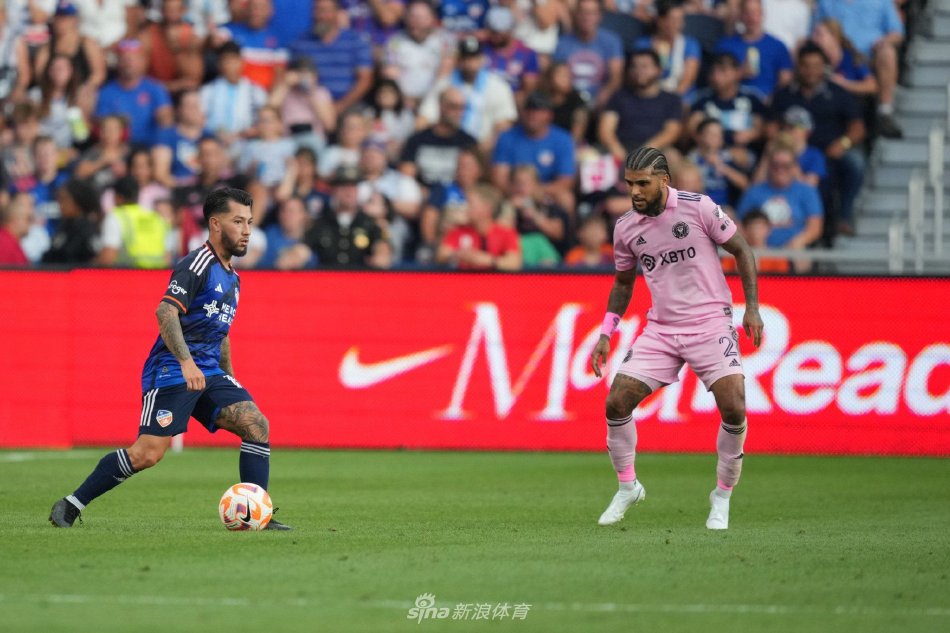 詹姆斯行为 詹姆斯行为